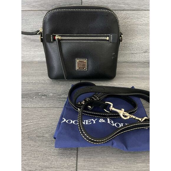 Dooney & Bourke Saffiano Domed Crossbody Black Bag A551067 - Picture 3 of 6